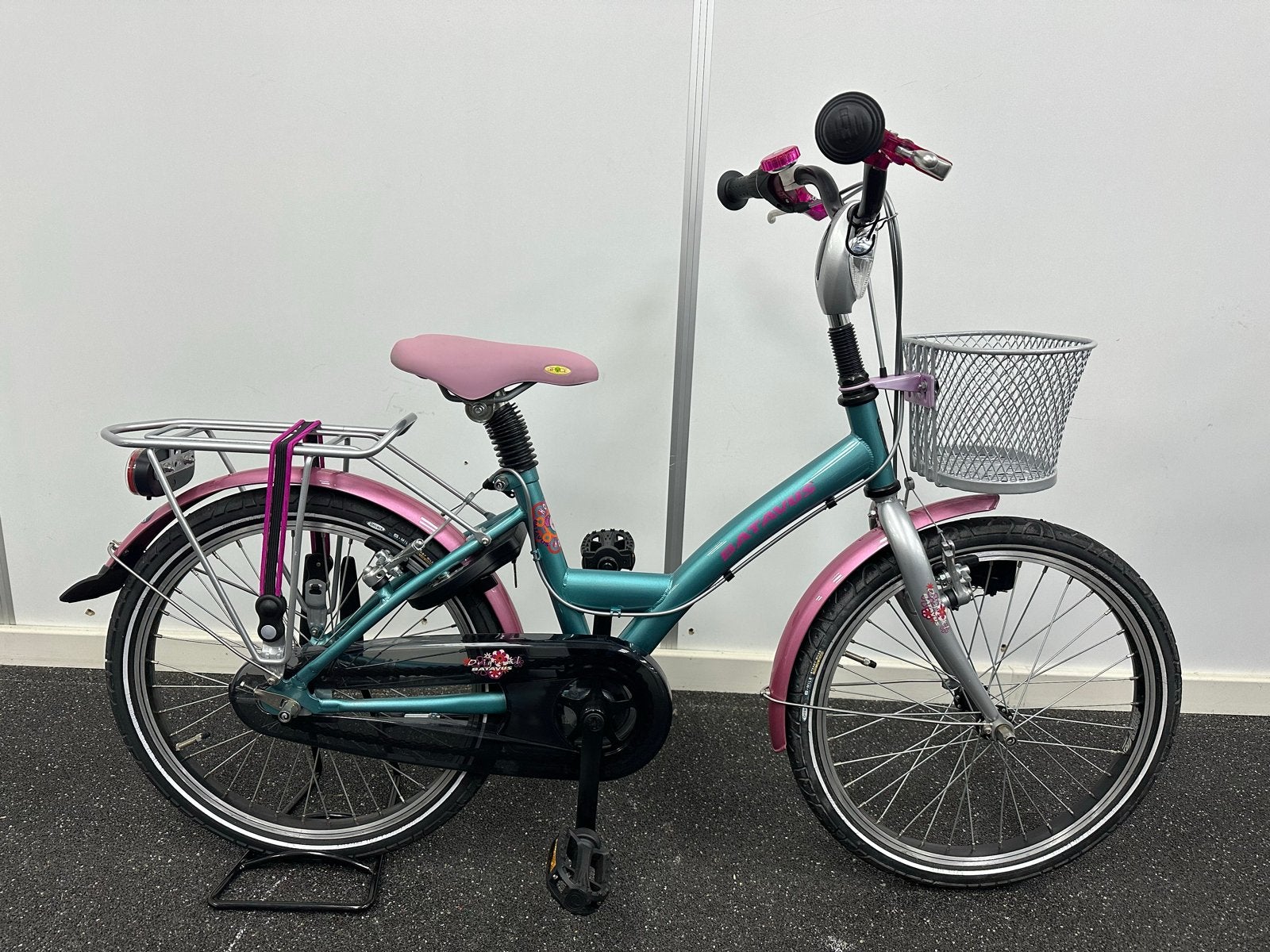 Nieuwe Batavus kinderfiets 20 inch, Ophalen of Verzenden, Nieuw, Velgrem, 20 inch of meer