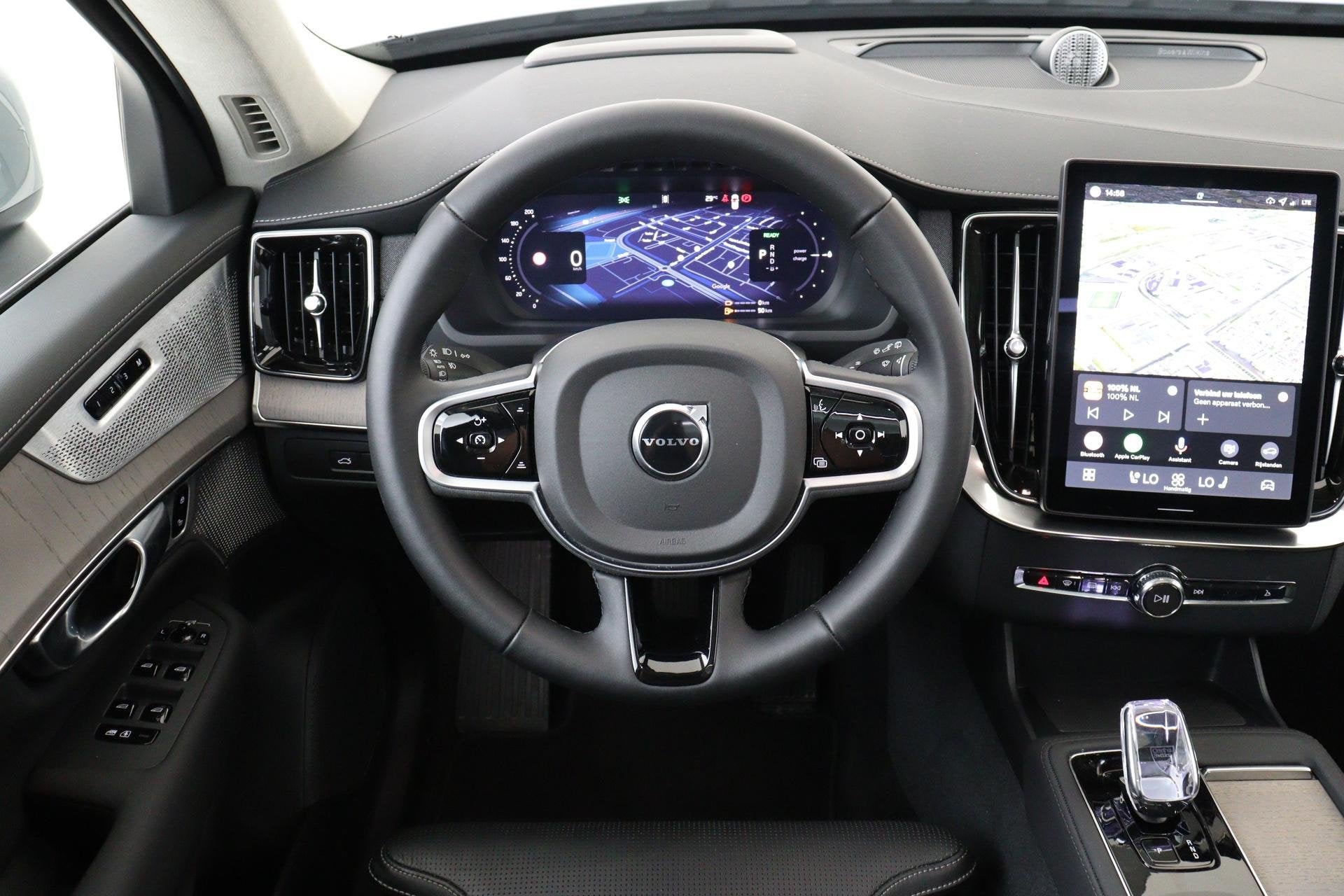 Volvo XC90 II T8 PLUG-IN HYBRID AWD ULTRA BRIGHT *FULL OPTIO, 12 maanden, Gebruikt, Euro 6, 4 cilinders