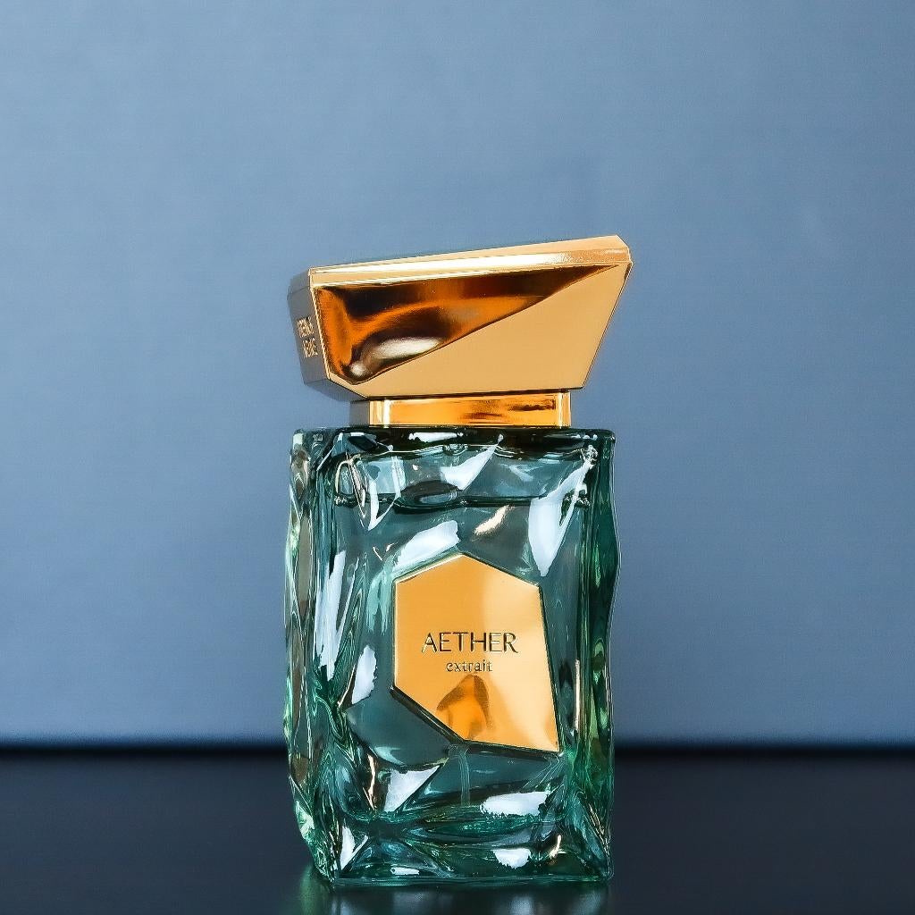French Avenue - Aether Extrait sample, Sieraden, Tassen en Uiterlijk, Uiterlijk | Parfum, Nieuw, Verzenden