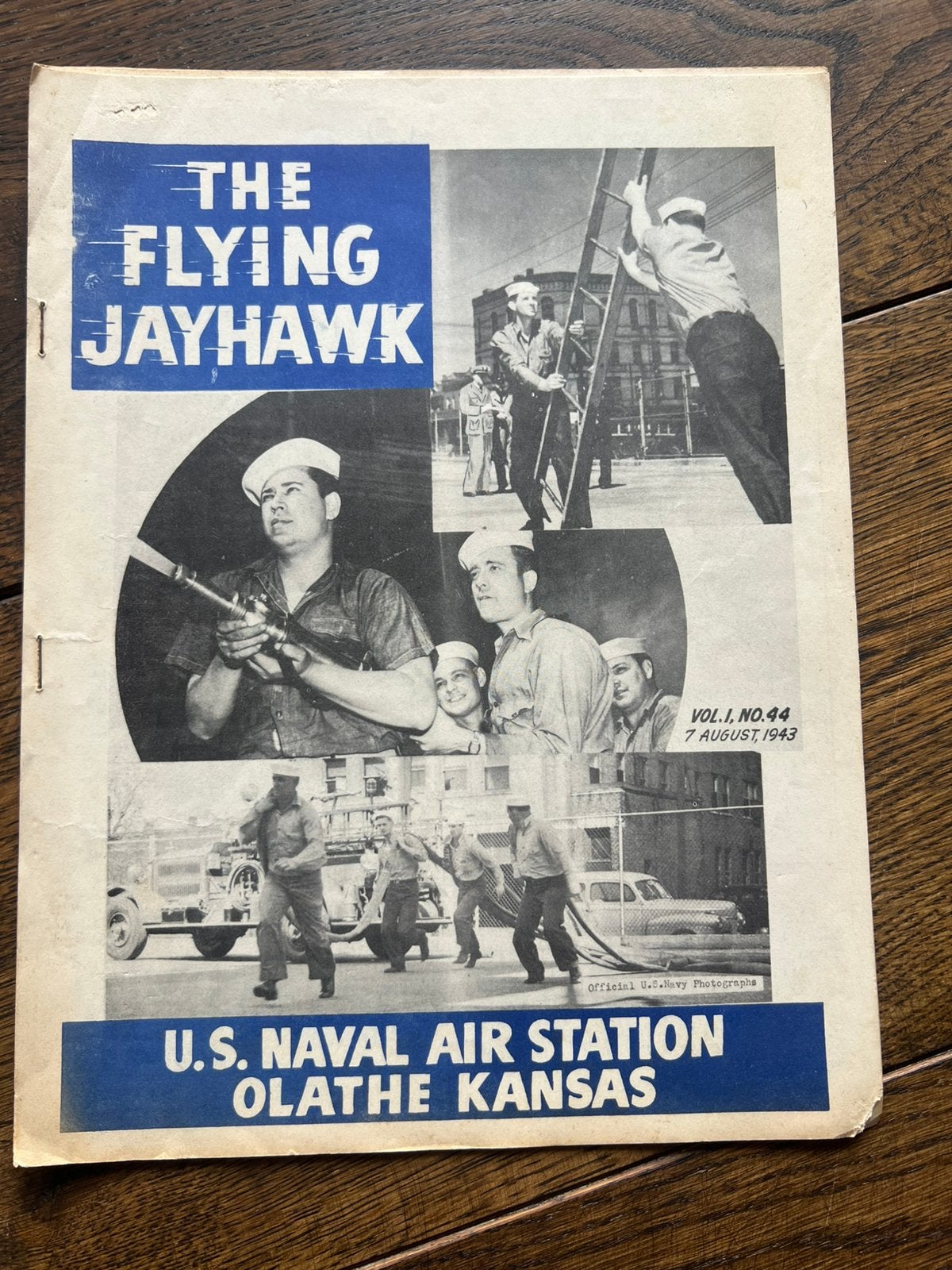 WO2 Amerikaans The Flying Jayhawk Navy newspaper krant 1943, Verzamelen, Amerika, Verzenden, Marine, Boek of Tijdschrift