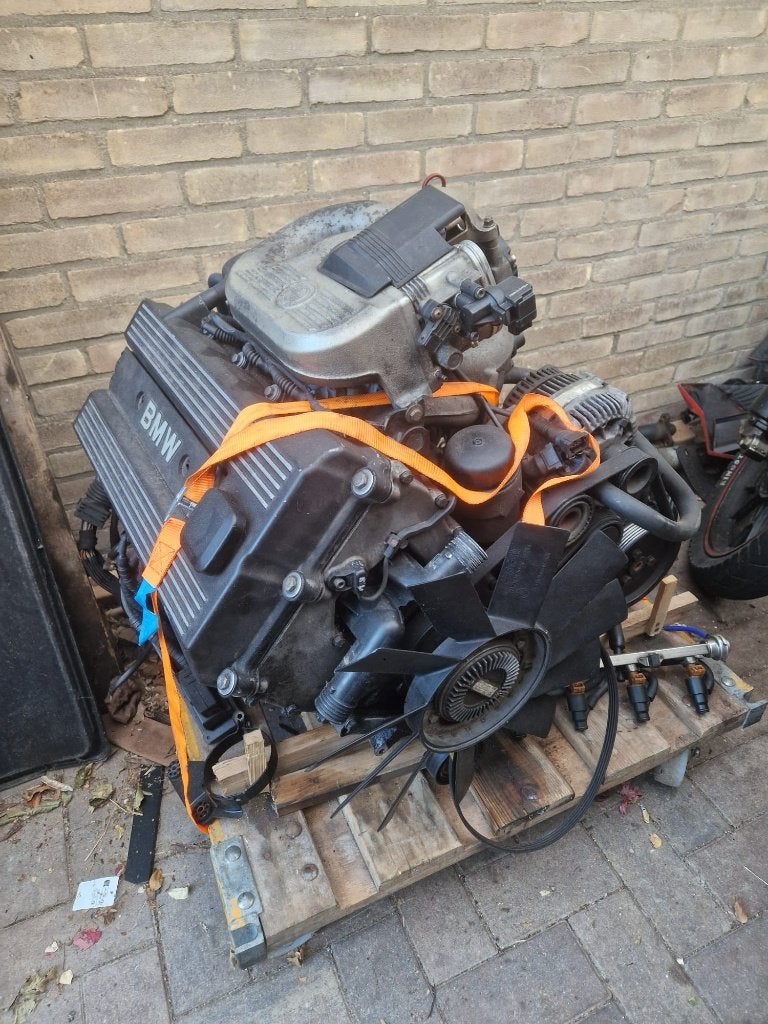 Goedlopende M44b19 (E36 318is) compleet, Ophalen, Gebruikt, BMW