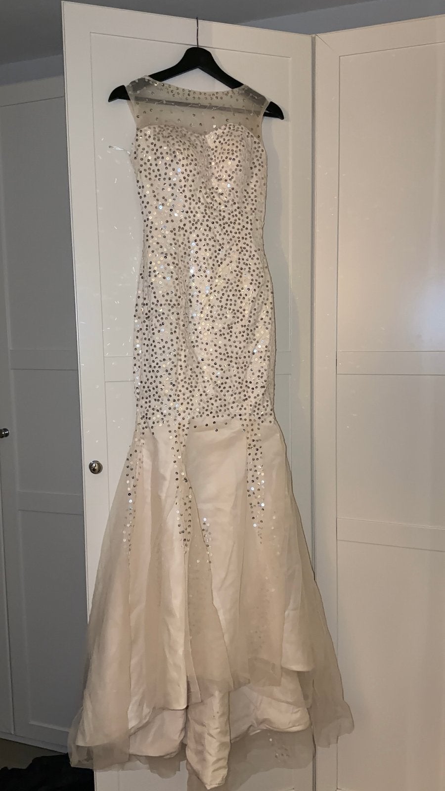 Elegante avondjurk, Kleding | Dames, Beige, Ophalen of Verzenden, Zo goed als nieuw, Maat 36 (S)