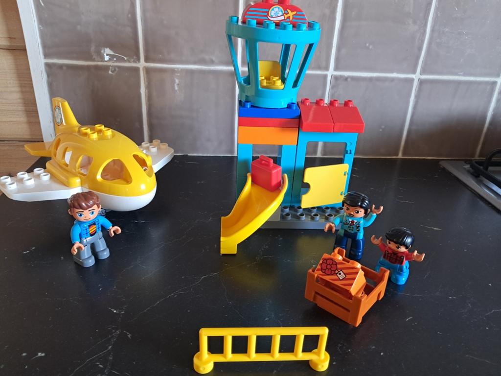 Duplo Vliegveld 10871, Ophalen of Verzenden, Zo goed als nieuw, Duplo
