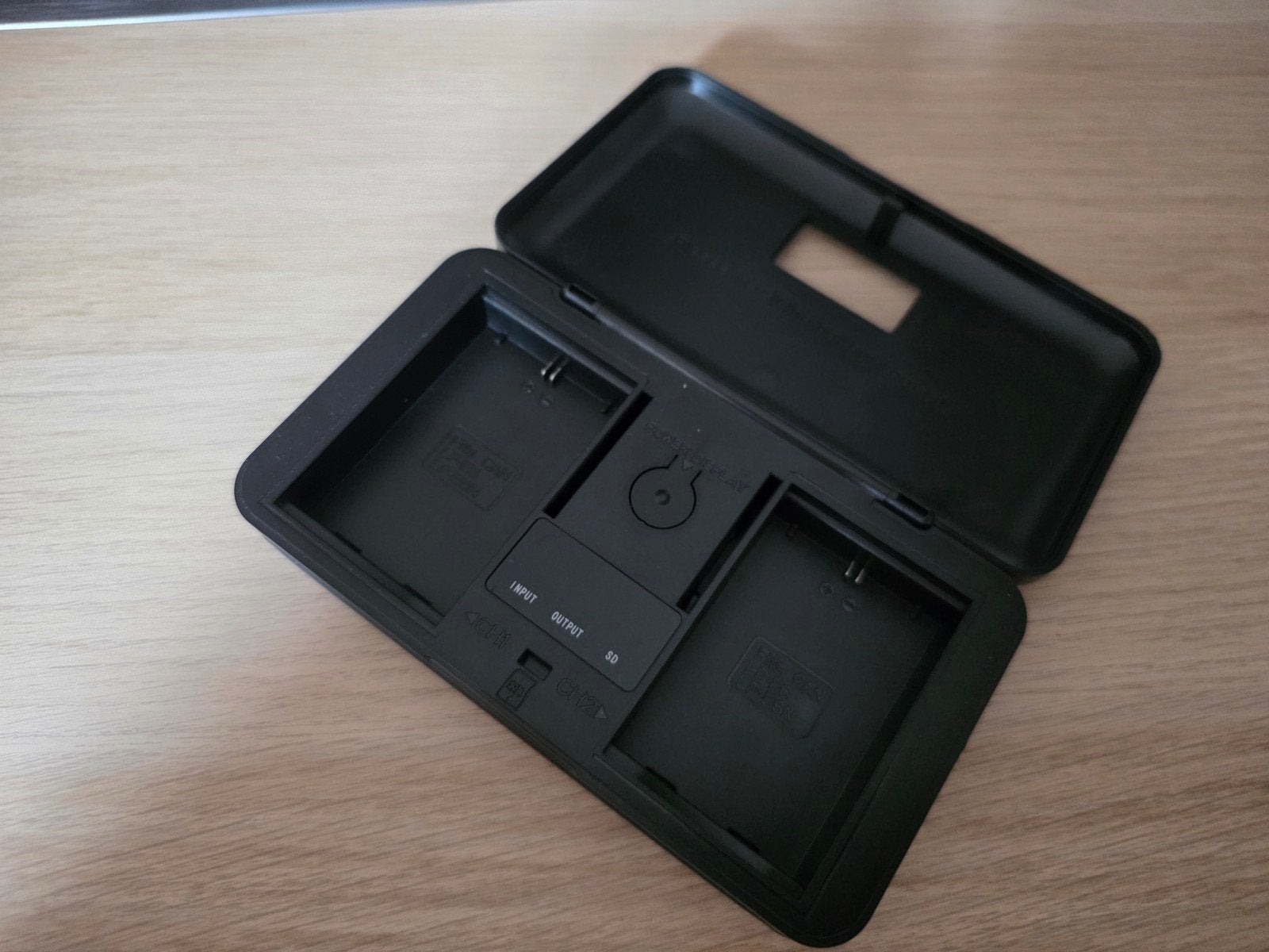 Dual Lader voor Canon LP-E6 accu's, Geschikt voor twee batterijen, Acculader, Canon, PATONA
