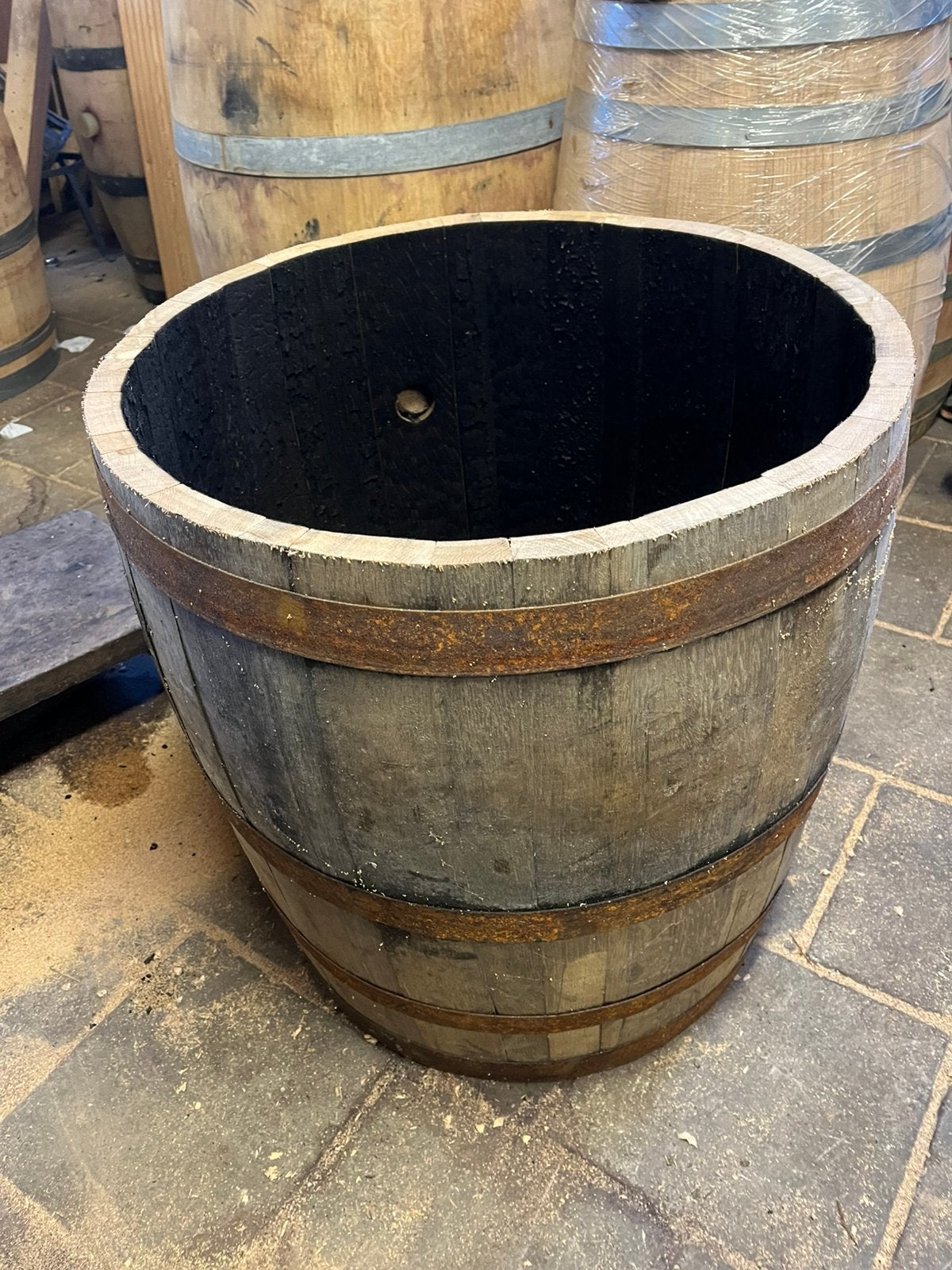 Houten bloembak half wijnvat whiskyvat palmboom vijvertje, Tuin en Terras, Gerard Krale, Rond, Nieuw, Ophalen of Verzenden