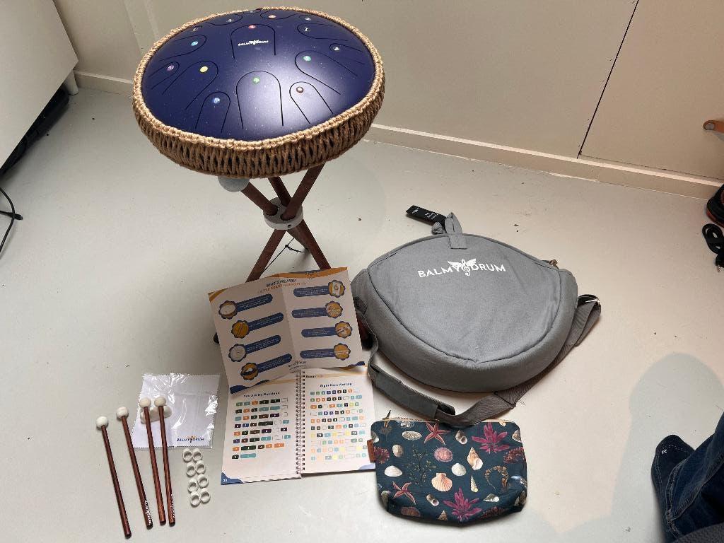 Tongue drum / Balmy Drum complete set + standaard + hoes, Muziek en Instrumenten, Ophalen of Verzenden, Zo goed als nieuw, Trommel