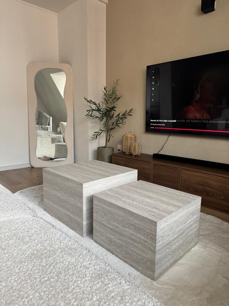 Jysk Salontafel ROLSTED 58x58/50x50 travertijn 2 stuks, Ophalen, 50 tot 100 cm, Zo goed als nieuw, Minder dan 100 cm