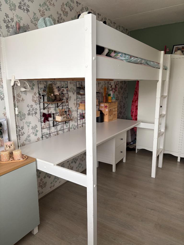 Hoogslaper wit, met bureau ( bed is uit elkaar !!! ), Ophalen, Gebruikt, Hoogslaper