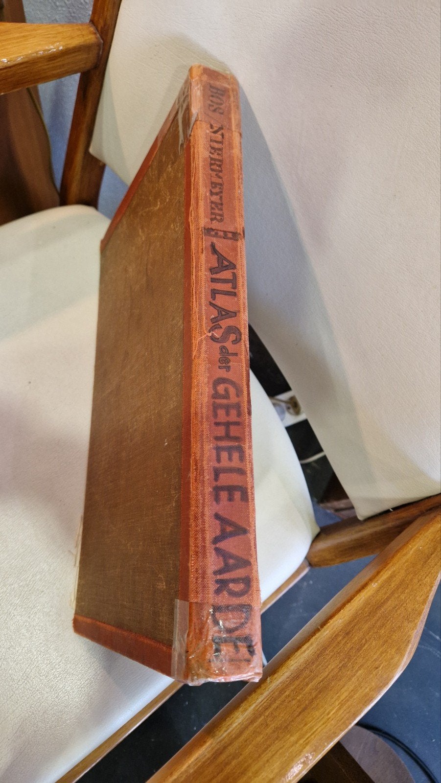 Bos-Niermeyer Schoolatlas der Gehele Aarde 1947, Gelezen, Bosatlas, Ophalen of Verzenden, P.R. Bos, J.F. Niermeyer, P. Eibergen