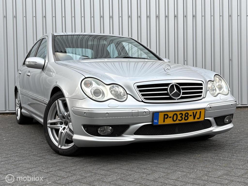 Mercedes C-klasse 230 V6 Sport | AMG | Aut | Youngtimer | 05, Automaat, Achterwielaandrijving, Gebruikt, Zwart