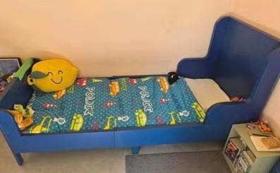MOET WEG voor 29 mei! - Kinderbed / meegroeibed Busunge IKEA, 70 tot 85 cm, Zo goed als nieuw, 180 cm of meer, Ophalen