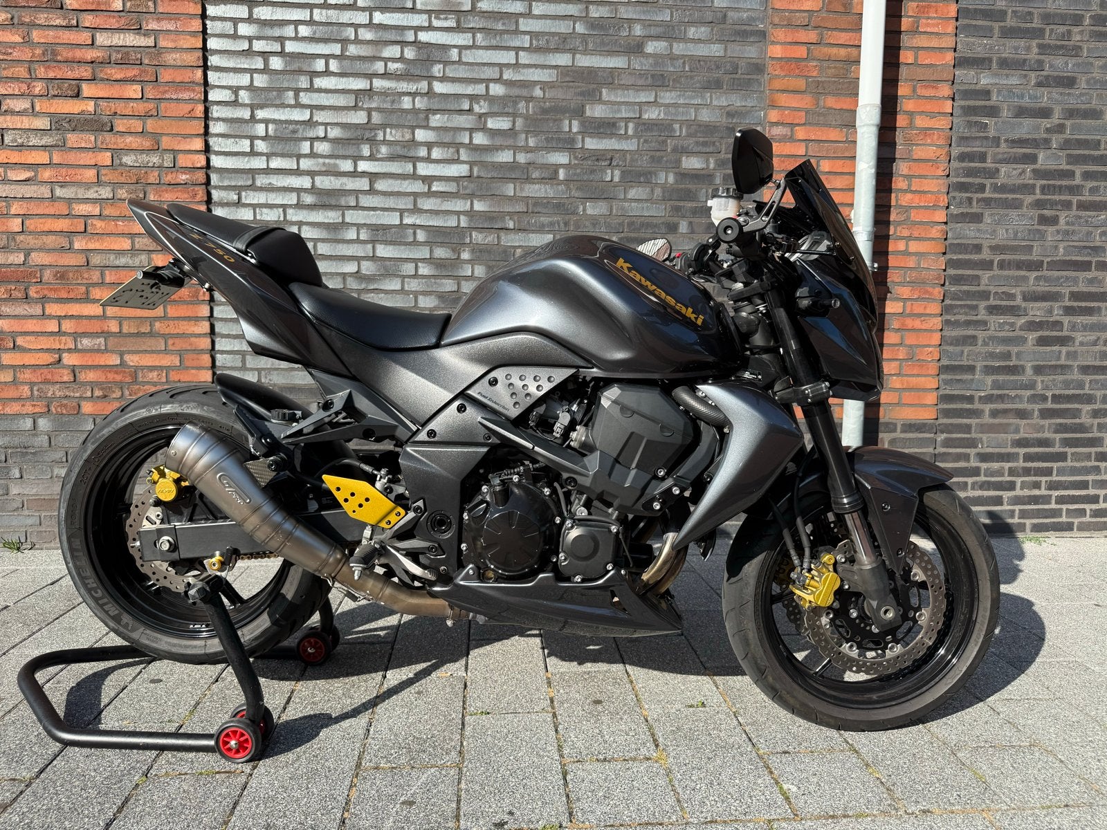 Kawasaki Z750 (2011) | LeoVince GP Pro | Rijklaar, Motoren, Sportuitlaat, 4 cilinders, Motorrijbewijs A, Gebruikt