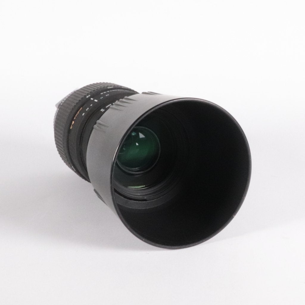 Sigma DG 70-300mm 1.4-5.6ft - Nette  Staat, Sigma, Gebruikt, https://www.sigma-global.com/en/contact/, 2-4-16 Kurigi, Asao-ku, Kawasaki-shi, Kanagawa 215-8530, Japan