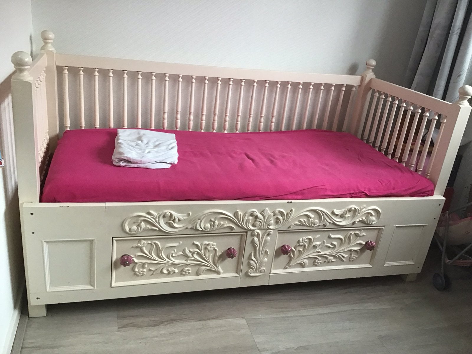 Prachtige oude Bank/ bed lengte 163 cm, Kinderen en Baby's, Ophalen, Gebruikt, 70 tot 85 cm, 140 tot 160 cm
