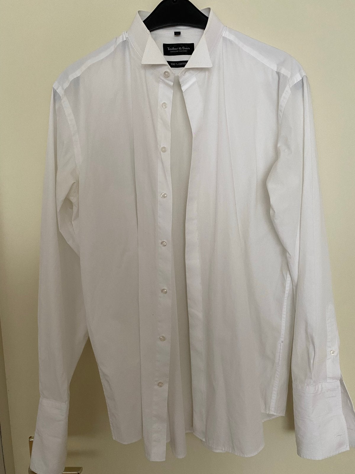 Tailor & Son Wit Overhemd - Maat 42 (L), Kleding | Heren, Overhemden, Zo goed als nieuw, Halswijdte 41/42 (L), Wit, Ophalen of Verzenden