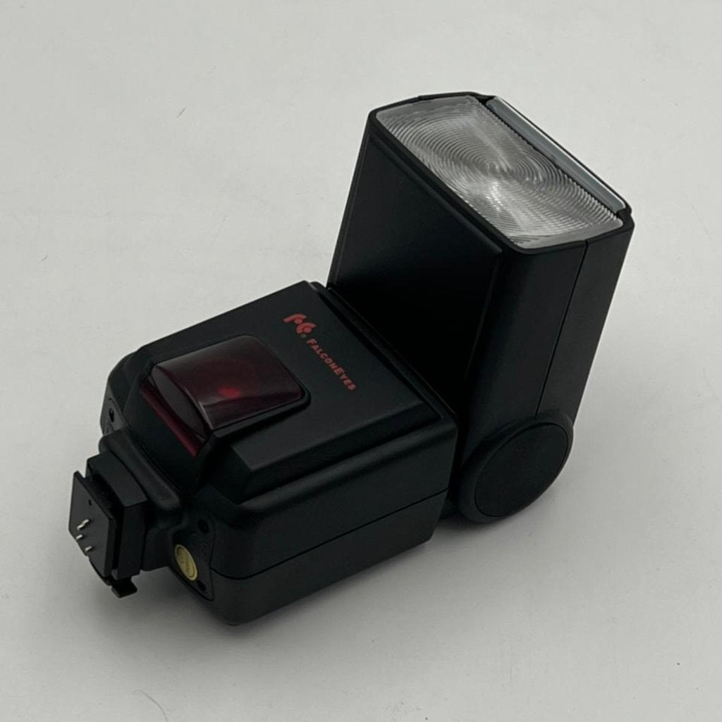 Falcon Eyes Flitser DPT-386AFZ-OP voor Panasonic Olympus, Flex Ltd., Zo goed als nieuw, https://flex.com/contact-us, Nobelstraat 10, 5807 GA Oostrum LB, Limburg, Nederland