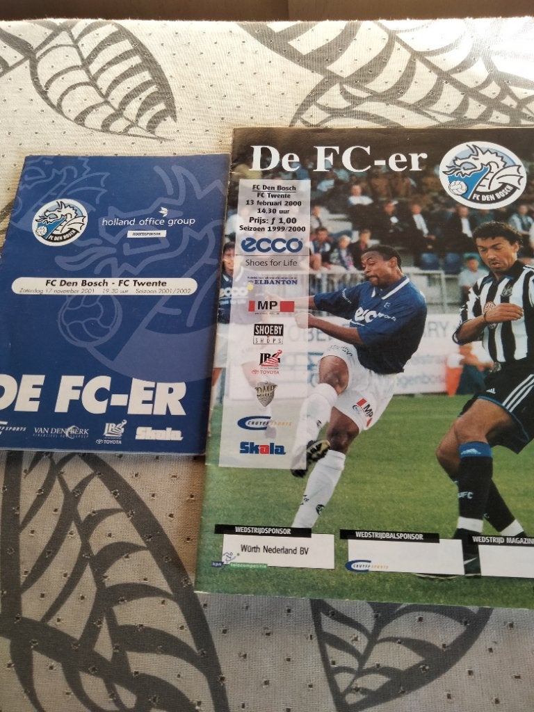 Fc den bosch-fc twente, Verzamelen, Ophalen of Verzenden, Zo goed als nieuw, F.C. Twente, Boek of Tijdschrift