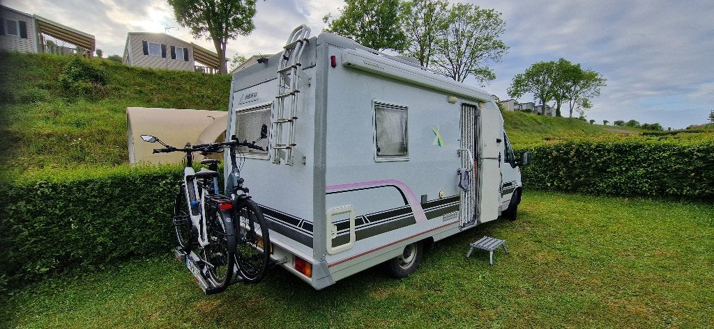 Fiat Heku 2.5 TDI Camper 4pers. Airco. Vast bed APK 05-2027, Chemisch toilet, Ringverwarming, Fiat, Luifel