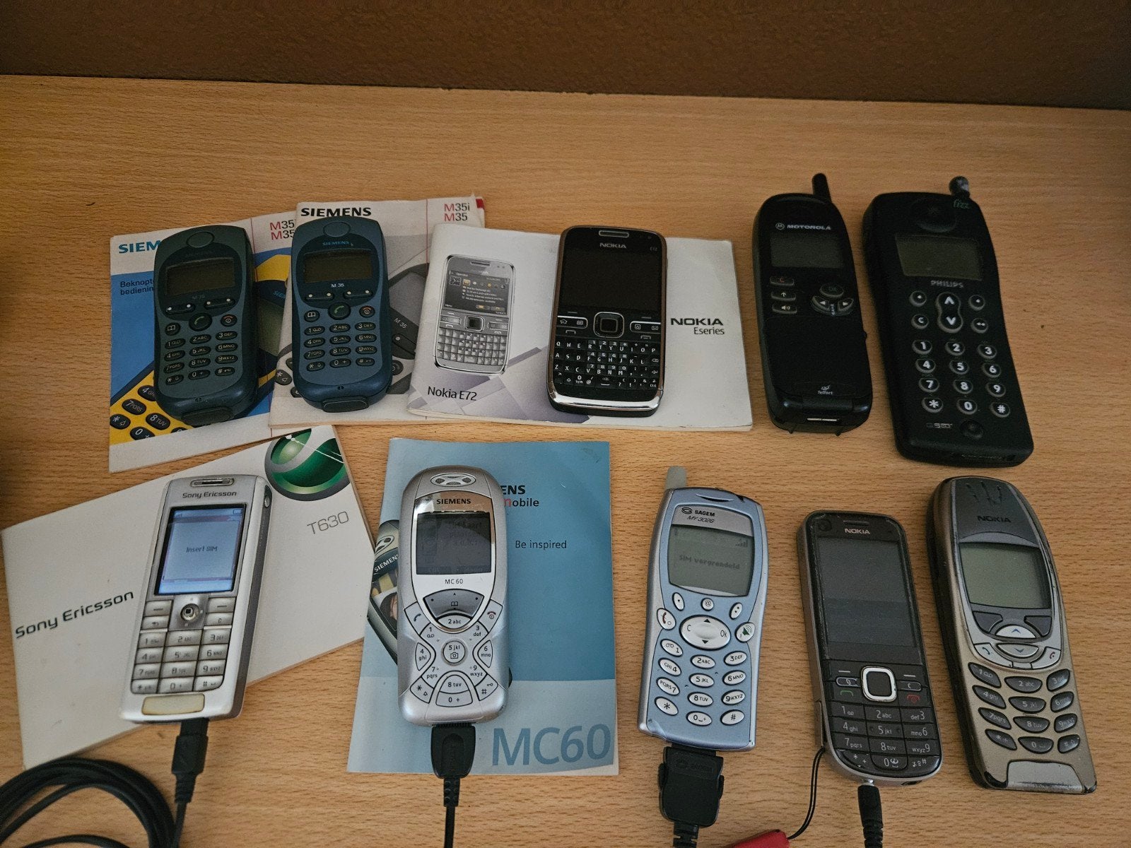10 Vintage Mobiele Telefoons oa Nokia, Siemens, Samsung, Gebruikt, Ophalen of Verzenden, Minder dan 3 megapixel, Klassiek of Candybar