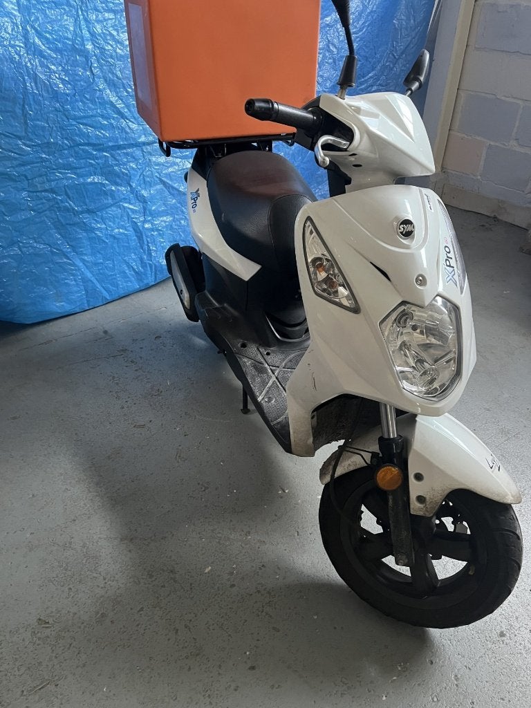 bezorg scooter SYM PRO 50, Ophalen, Overige modellen, Maximaal 45 km/u, Zo goed als nieuw