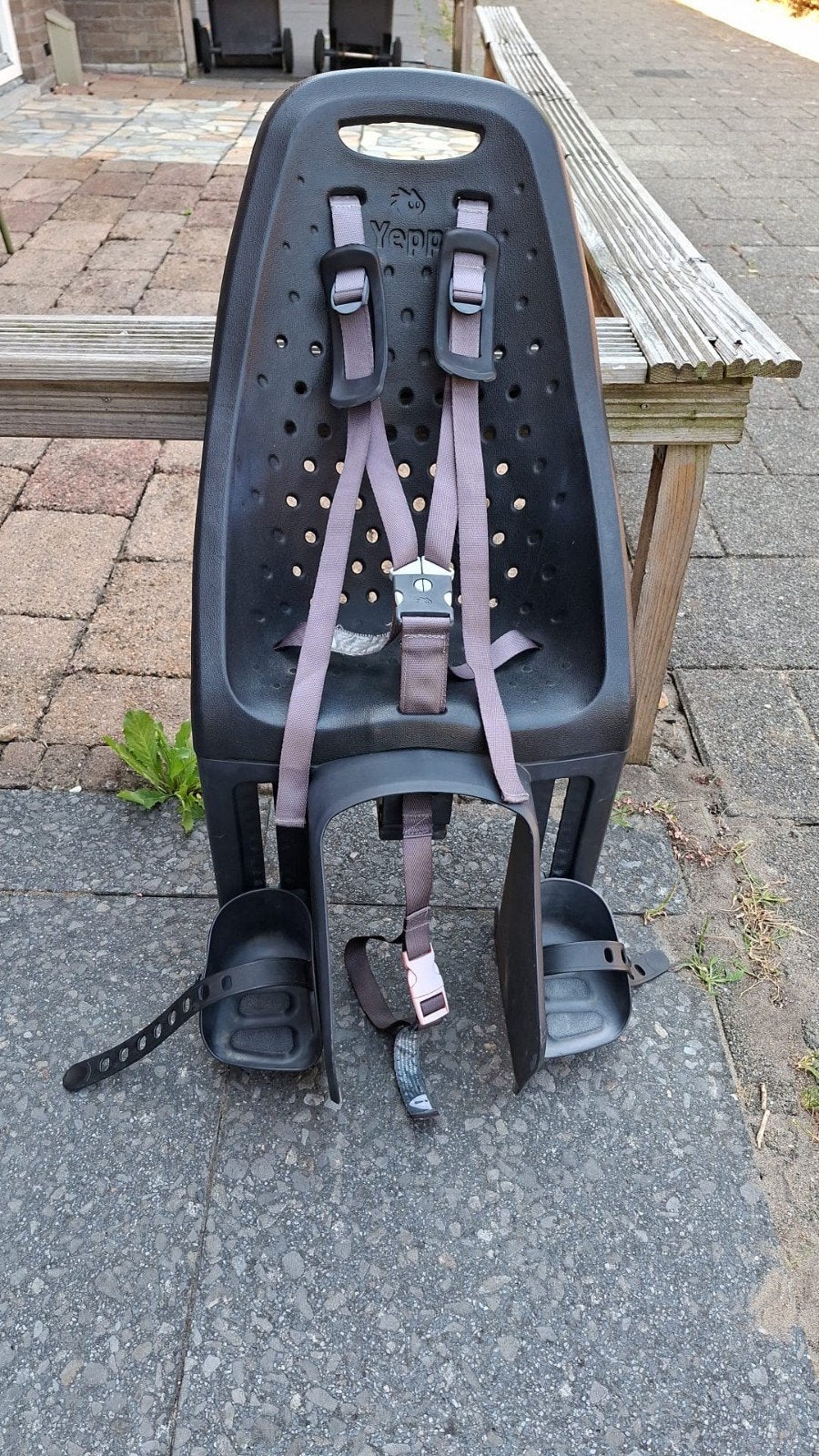 Yepp kinderzitje achter - Comfortabel en veilig, Fietsen en Brommers, Fietsaccessoires | Fietsstoeltjes, Ophalen, Achterzitje