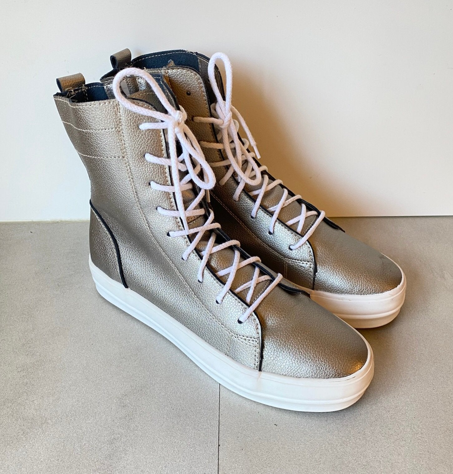 LUKY.SCHOES LAARSJE MT: 40, Kleding | Dames, Overige kleuren, Verzenden, Lage of Enkellaarzen, Zo goed als nieuw