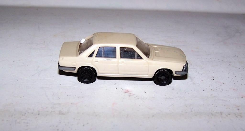 Vintage Fleischmann Audi 100. 1/87. Nwst., Overige typen, Nieuw, Ophalen of Verzenden, Fleischmann