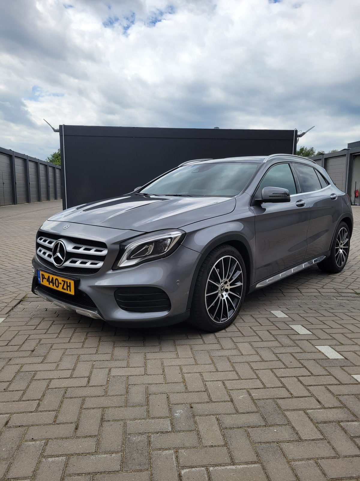 Mercedes-Benz GLA Gla200 CDI 2.1 100KW Aut7 2017 Grijs, Auto's, 136 pk, 1440 kg, 4 cilinders, 23 km/l