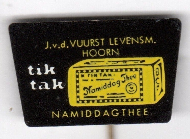 Speldje J VAN DER VUURST LEVENSMIDDELEN HOORN TIK TAK (A8), Verzamelen, Ophalen of Verzenden, Gebruikt, Overige onderwerpen