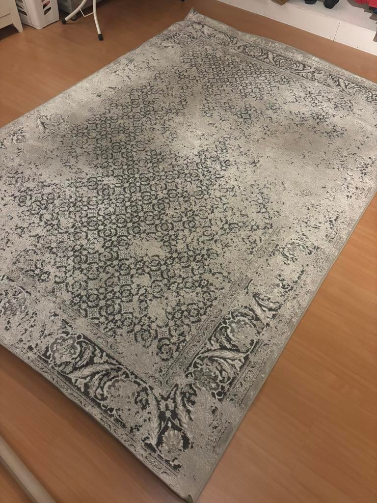 Grijs tapijt, Huis en Inrichting, Stoffering | Tapijten en Kleden, Ophalen, Gebruikt, 150 tot 200 cm, 200 cm of meer