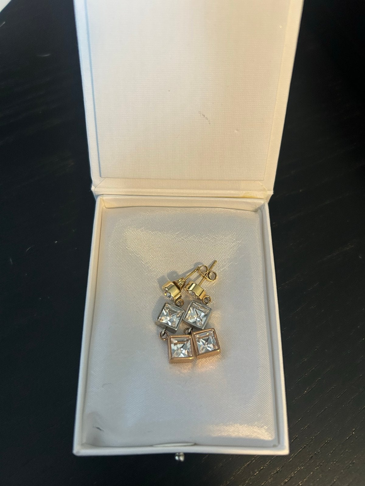 Ongedragen COEUR DE LION Oorbellen met kristallen, Met kristal, Overige materialen, Hangers, Nieuw