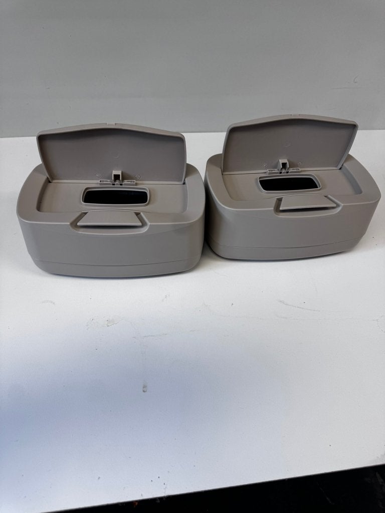 Vochtige doekjes dispenser, Ophalen, Zo goed als nieuw, Overige typen, Standaard