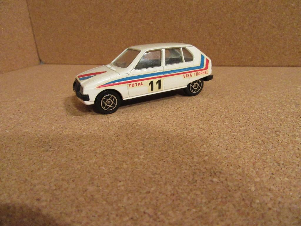 Solido Citroën Visa, Total racenummer 11 (nr. 1302), Hobby en Vrije tijd, Modelauto's | 1:43, Ophalen of Verzenden, Auto, Solido