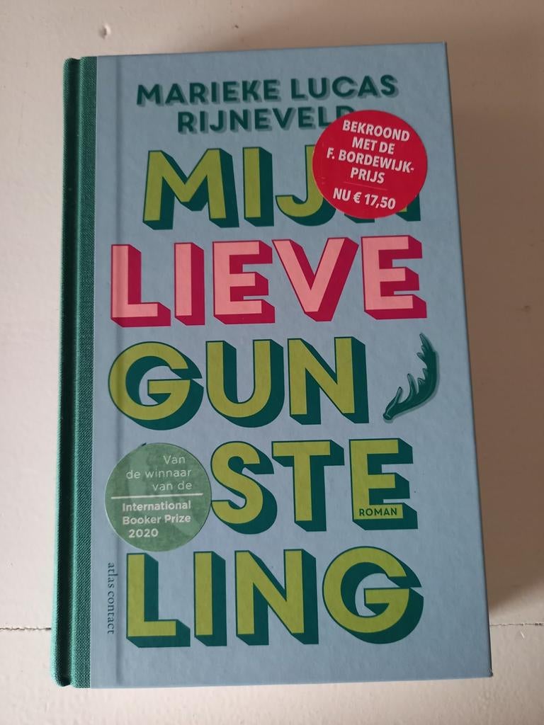 w2 Mijn lieve gunsteling - Marieke Lucas Rijneveld, Ophalen of Verzenden, Zo goed als nieuw, Marieke Lucas Rijneveld, Nederland