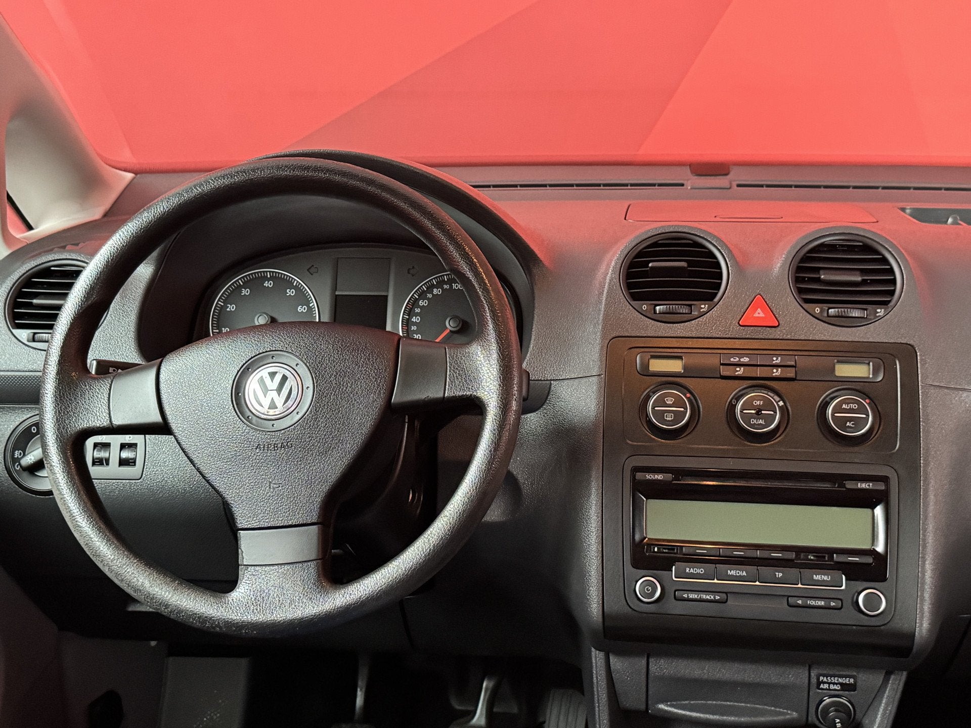 Volkswagen Caddy 1.4 Comfortline 7p. | APK 27-11-2026 | Clim, Auto's, Stof, 4 cilinders, 82 pk, 7 stoelen