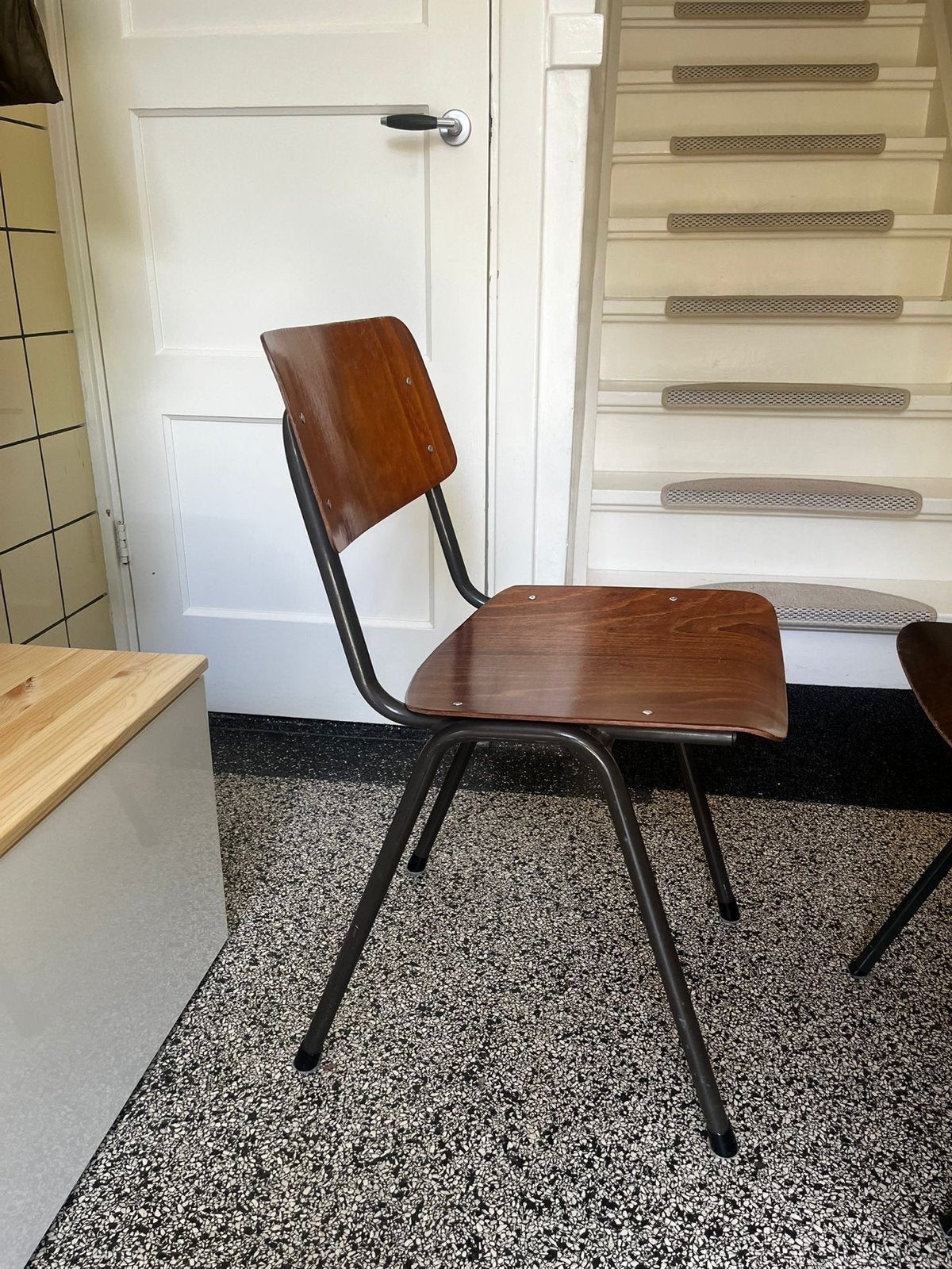 Vintage schoolstoelen (eettafel), Ophalen