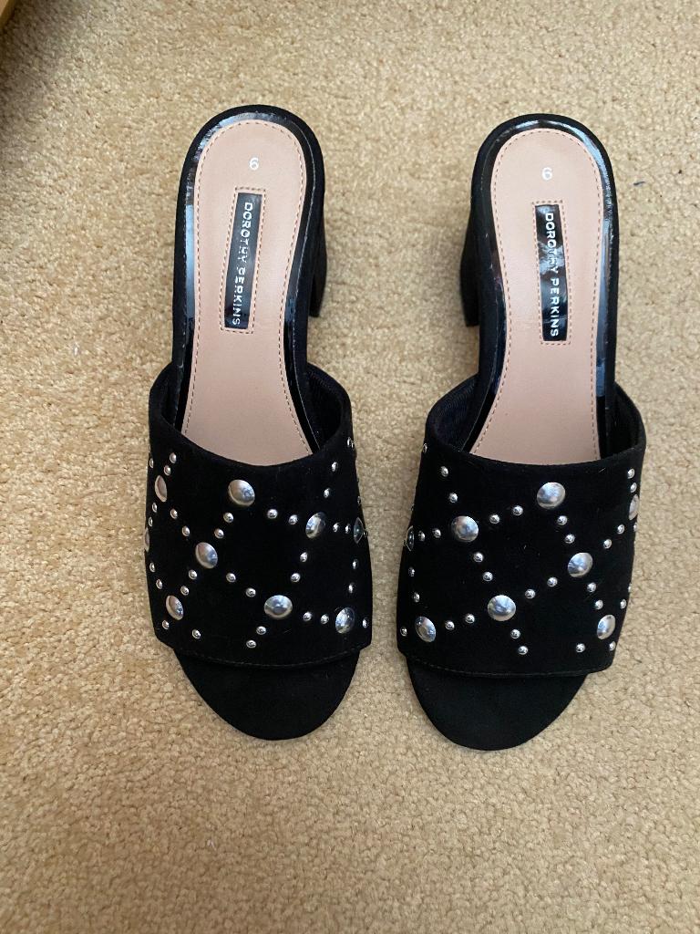nieuw zwarte muiltjes, Zwart, Nieuw, Dorothy perkins, Sandalen of Muiltjes
