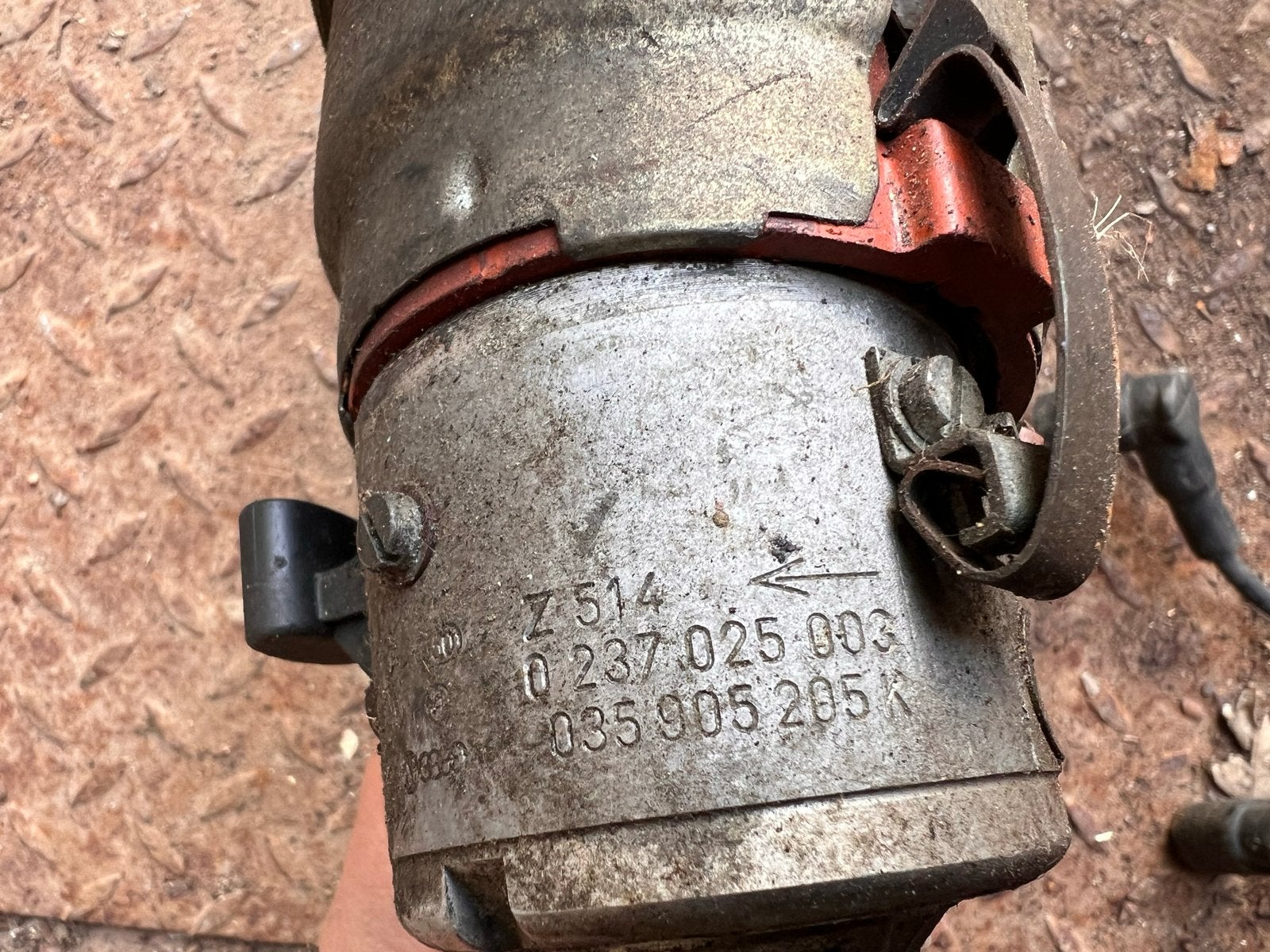Audi Verdeler en bougiekabels - Bosch 0 237 025003, Ophalen of Verzenden, Gebruikt, Audi
