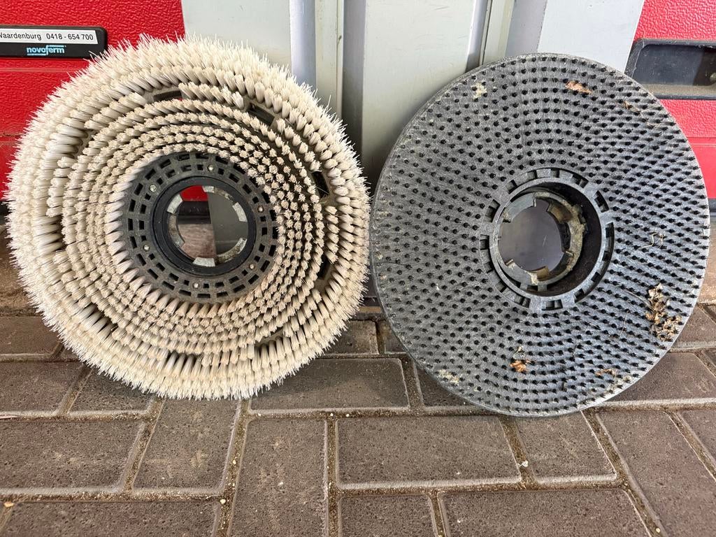 Schrobborstels voor schrobmachine - Taski 8500.040, Huis en Inrichting, Schoonmaakartikelen, Ophalen