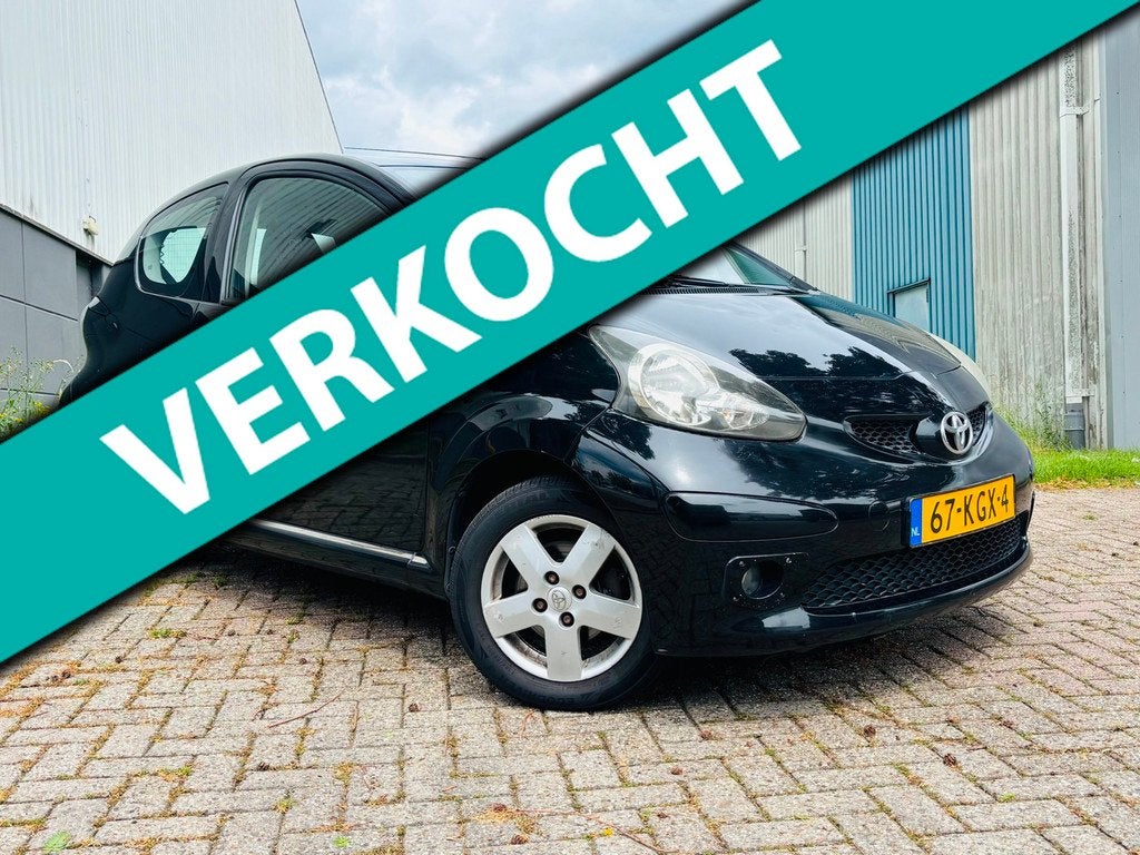 Toyota Aygo 1.0-12V NIEUWE APK, Auto's, Toyota, Bedrijf, Te koop, Aygo, ABS, Airbags, Centrale vergrendeling, Elektrische ramen