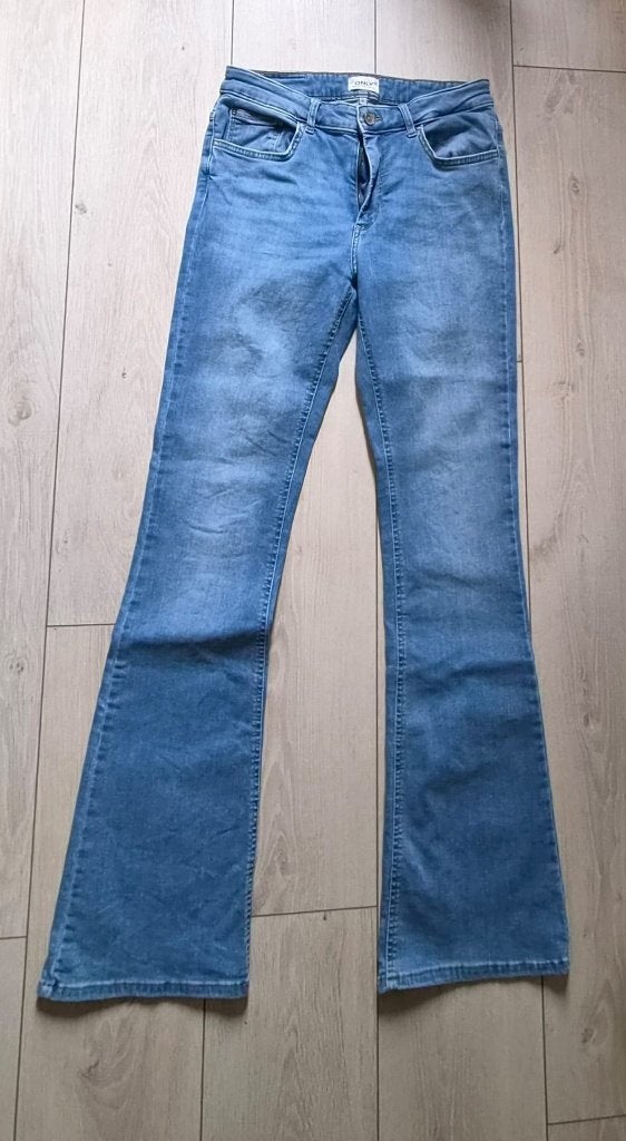 ONLY flared jeans Kendell. Maat L - Lengte 32, Only, Blauw, Ophalen of Verzenden, Zo goed als nieuw