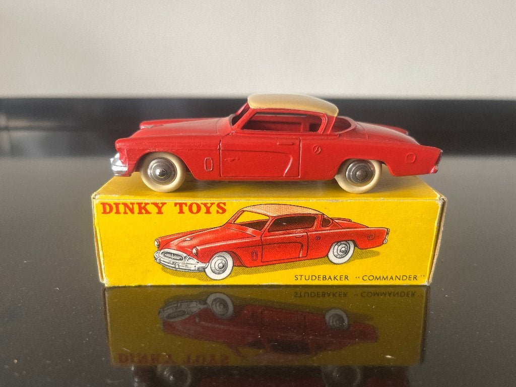Dinky Toys #24y Studebaker Commander, Ophalen of Verzenden, Zo goed als nieuw, Auto, Dinky Toys