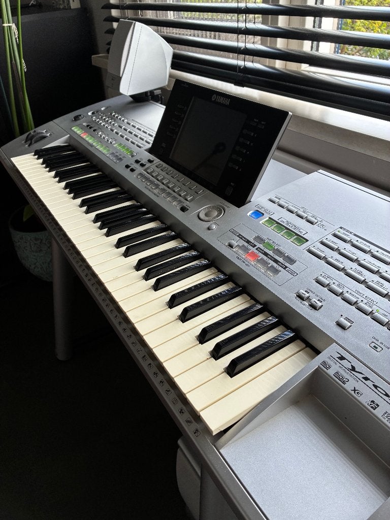 Yamaha Tyros Digital Workstation, Muziek en Instrumenten, Ophalen, Yamaha, Met standaard, 61 toetsen