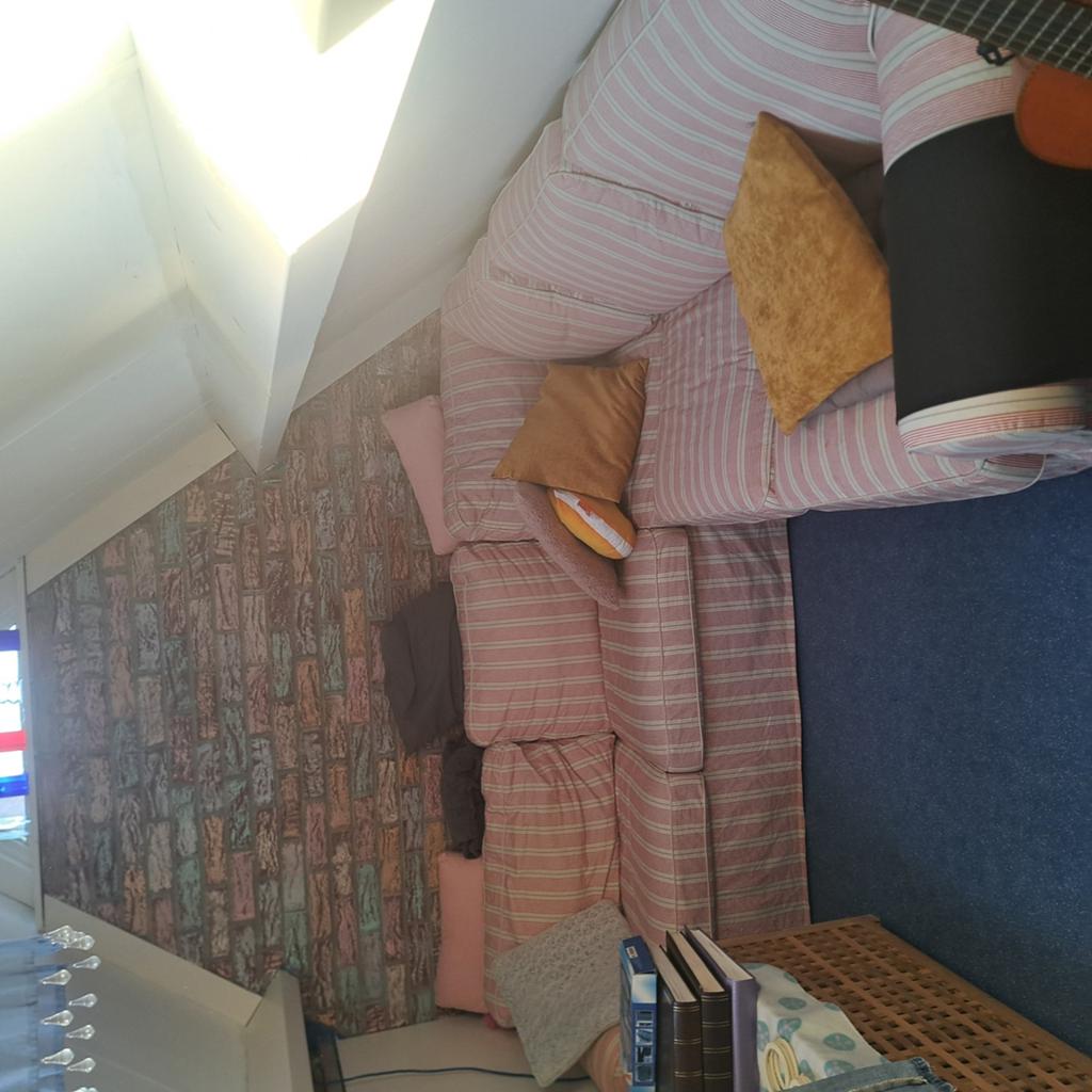 Comfortabele Ikea hoekbank nog prima staat, Modern, Comfortabel, 250 tot 300 cm, Gebruikt, 100 tot 125 cm