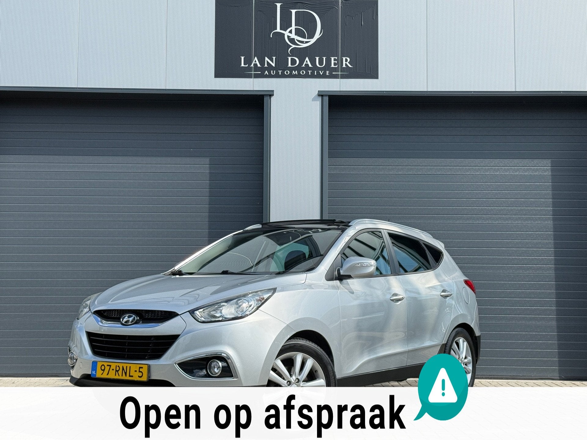 Hyundai Ix35 2.0i 4WD i-Catcher / AUTOMAAT / SCHUIFDAK / NAP, Auto's, Automaat, Gebruikt, 4 cilinders, 163 pk