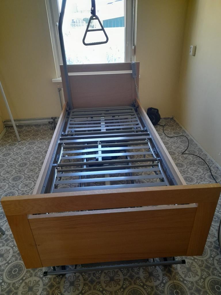 Tecfor care elba excellent luxe zorgbed 90x200., Diversen, Verpleegmiddelen, Ophalen, Zo goed als nieuw