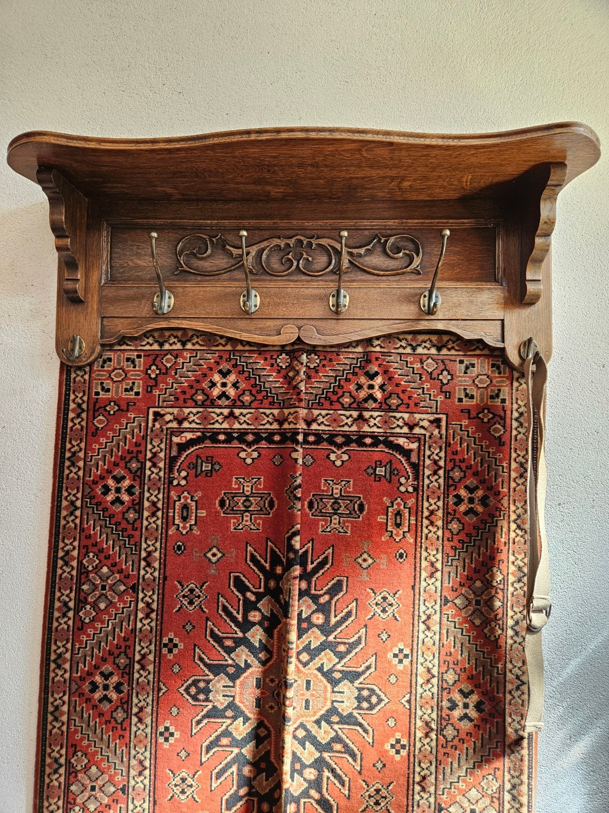 houten kapstok met kleed, Ophalen, Hout, Wandkapstok