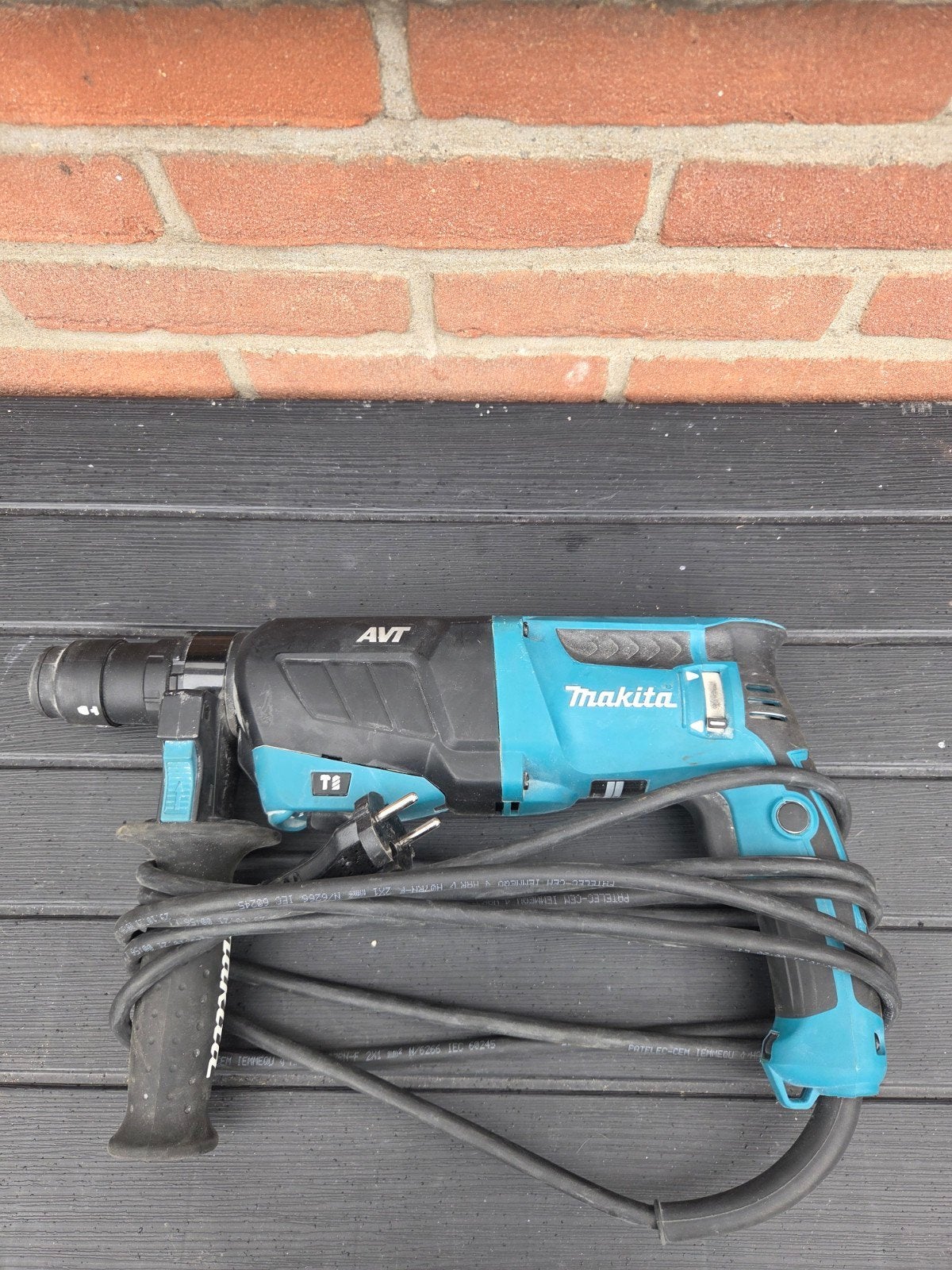 makita combihamer. HR2631FT, Doe-het-zelf en Verbouw, Gereedschap | Boormachines, Ophalen of Verzenden, Zo goed als nieuw, Boor- en/of Breekhamer