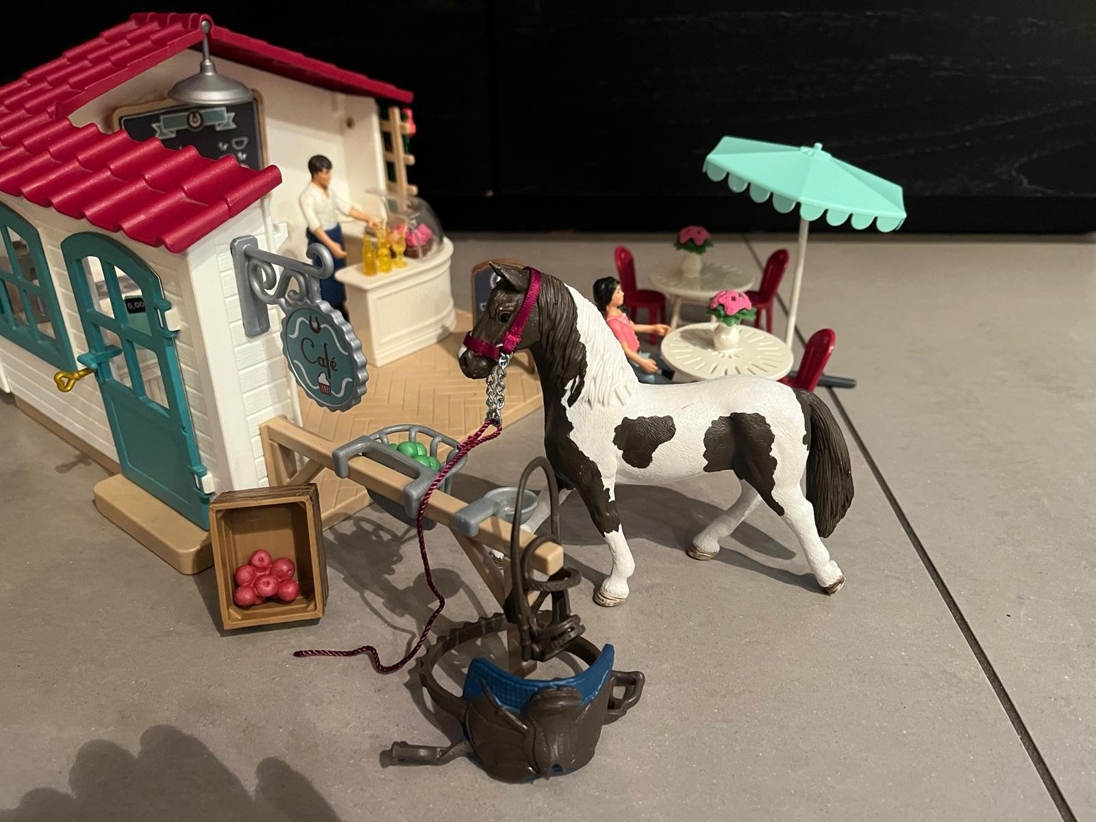 Schleich café, Ophalen of Verzenden, Zo goed als nieuw