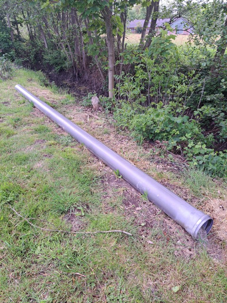 Grote PVC rioolbuis 200mm, Doe-het-zelf en Verbouw, Ophalen, Gebruikt, Pvc, 6 meter of meer